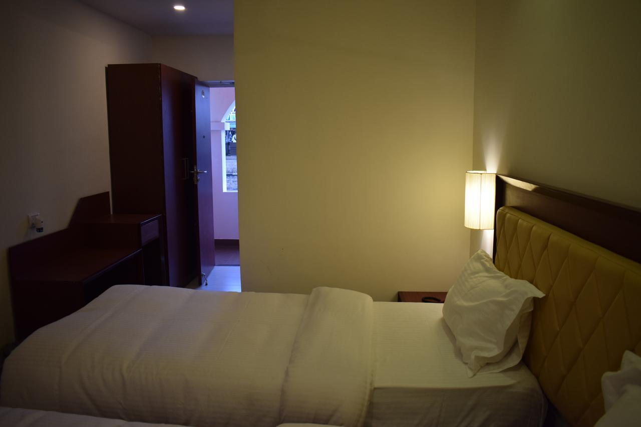 Ak Sea View Residency Pondicherry Phòng bức ảnh